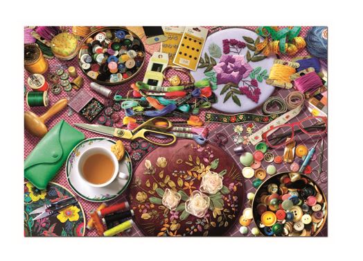 Puzzle A Mesa de Costura - Educa - 2000 Peças